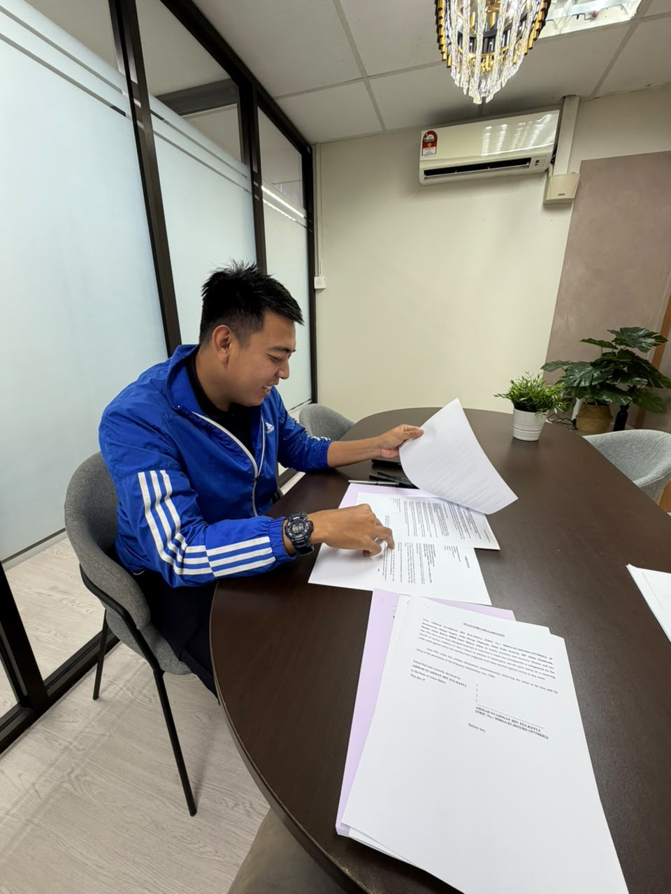 Konsultasi dan urusan hartanah profesional